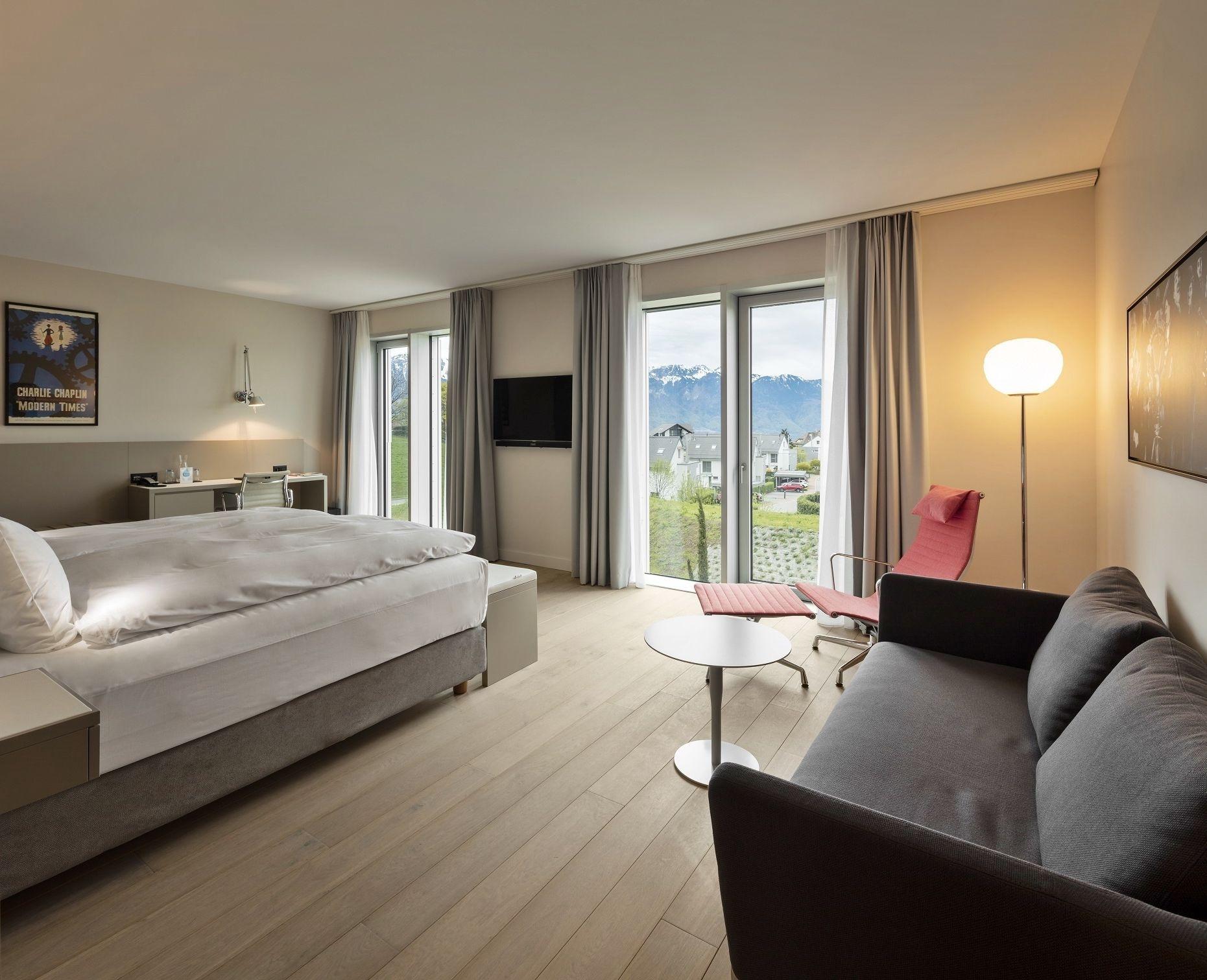 Modern Times Hotel, Vevey, A Tribute Portfolio Vevey