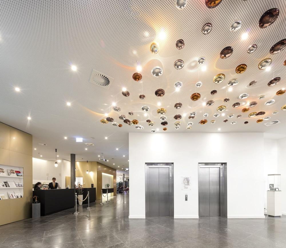 Hotel Modern Times