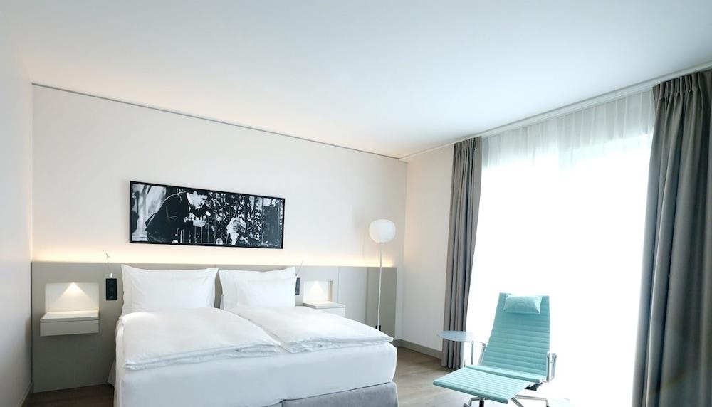 Hotel Modern Times Hotel, Vevey, A Tribute Portfolio
