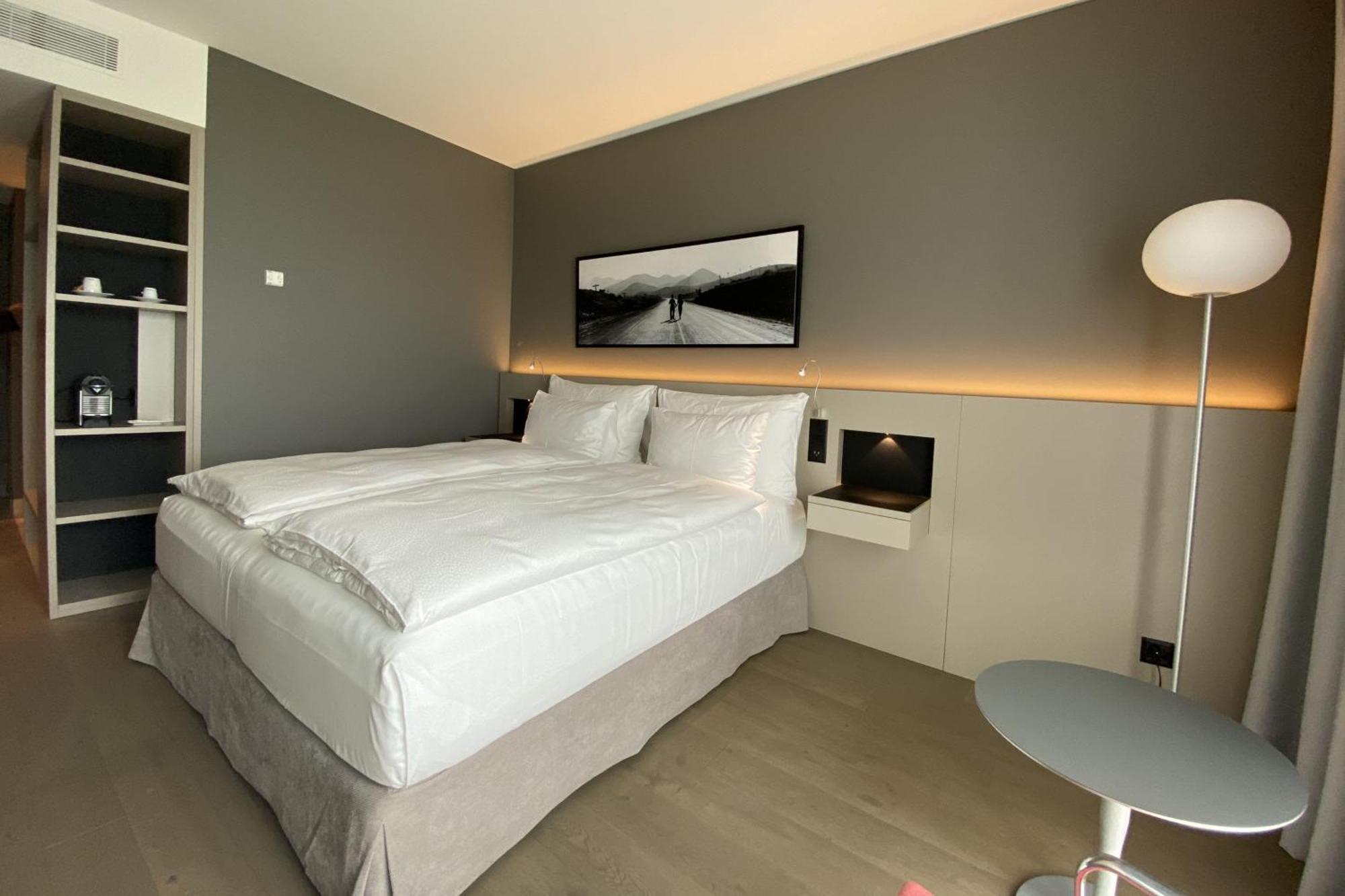Hotel Modern Times Hotel, Vevey, A Tribute Portfolio Vevey